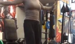 娱乐博主爆料最新视频